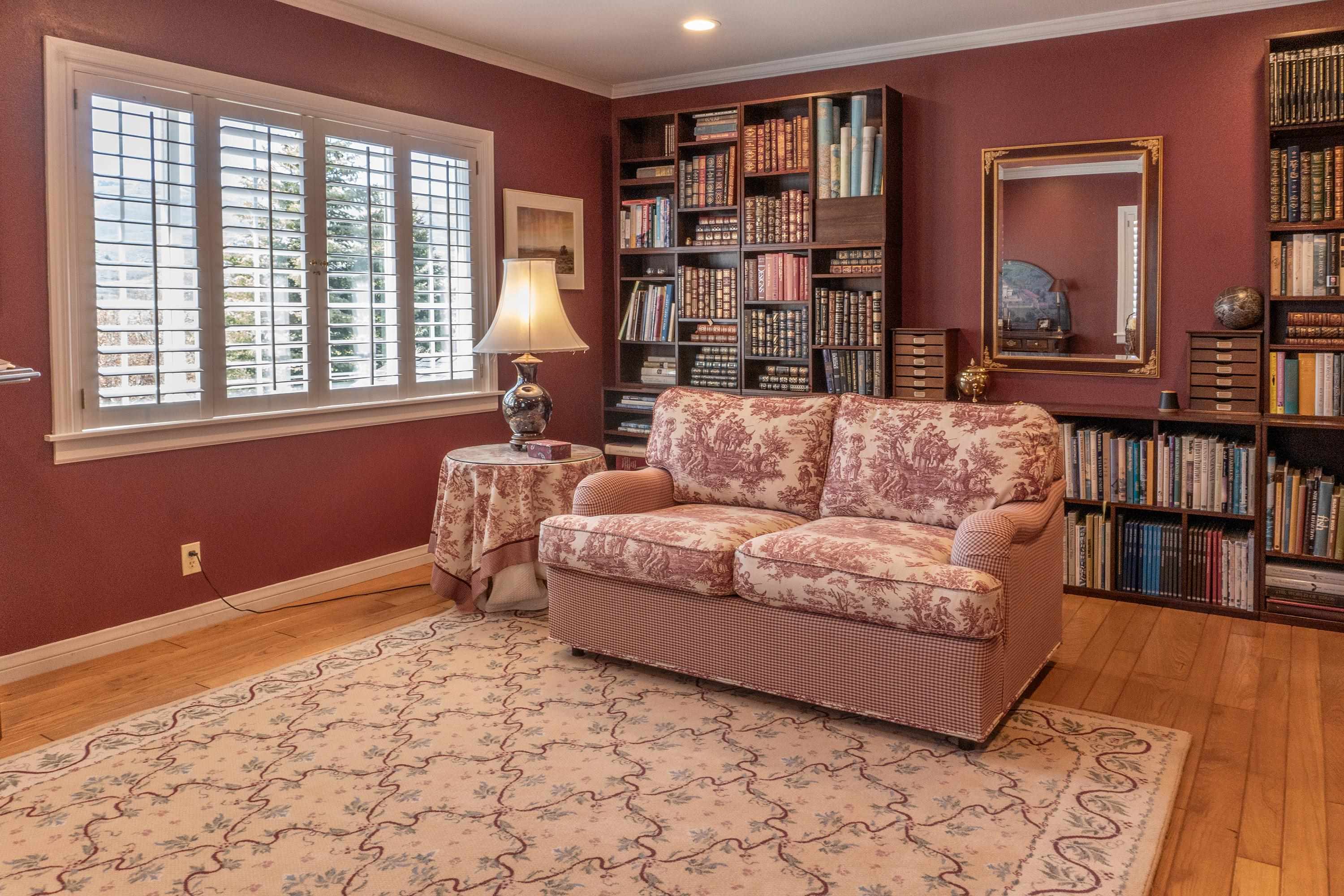 416 Wilson Creek Road Lee Vining, CA 93541 - Photo 34 of 64 a living room with furniture and a book shelf