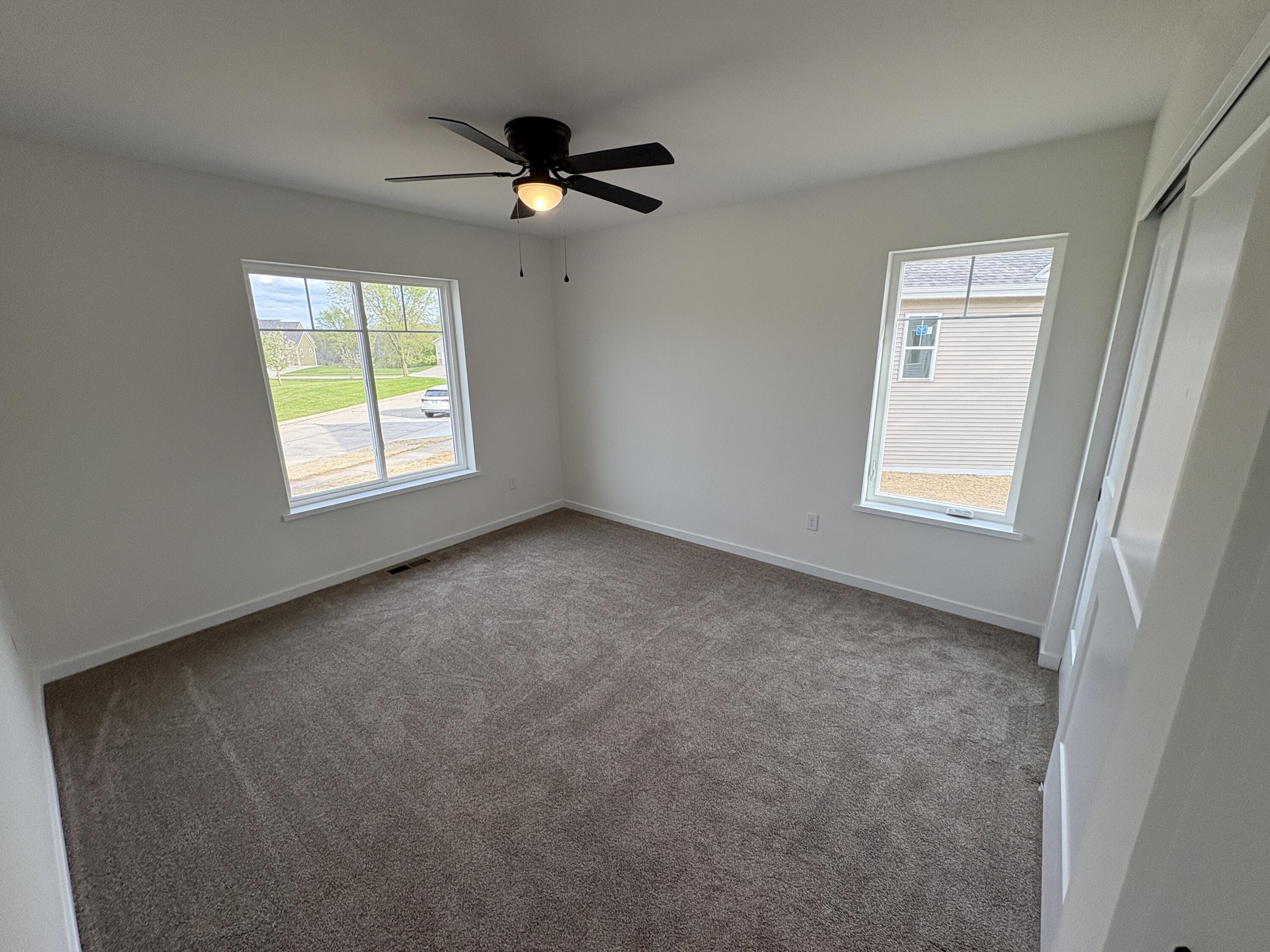 267 Cardinal Drive Sullivan, WI 53178 - Photo 28 of 37 Bed 3