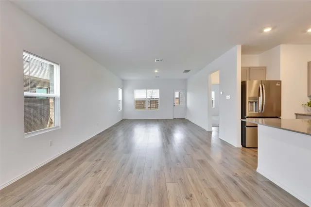 $390,000 | 206 Canley Loop, Hutto, TX 78634