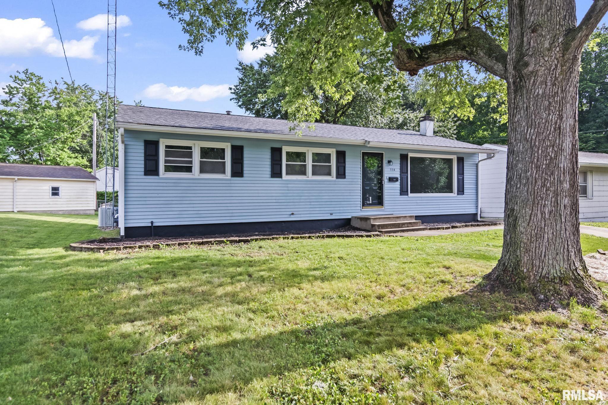 118 Windsor Road Springfield, IL 62702 - Photo 3 of 31