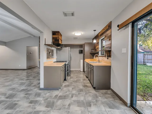 $2,099 | 1827 Polley Court, Richmond, TX 77406