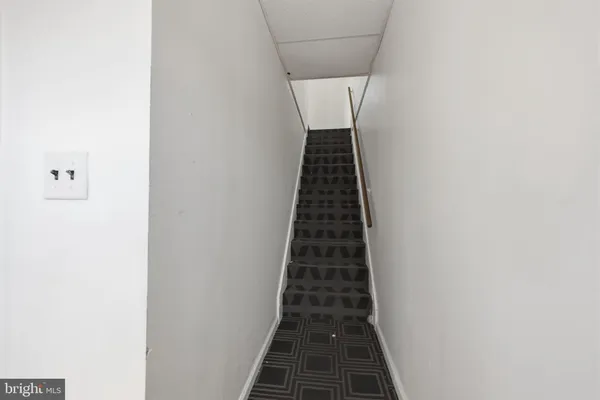 $1,200 | 7909 Oxford Avenue, Philadelphia, PA 19111