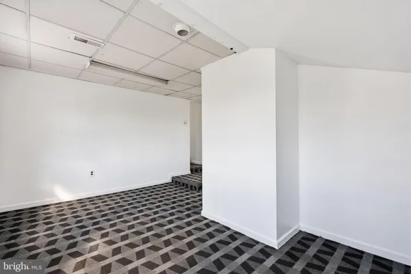 $1,200 | 7909 Oxford Avenue, Philadelphia, PA 19111