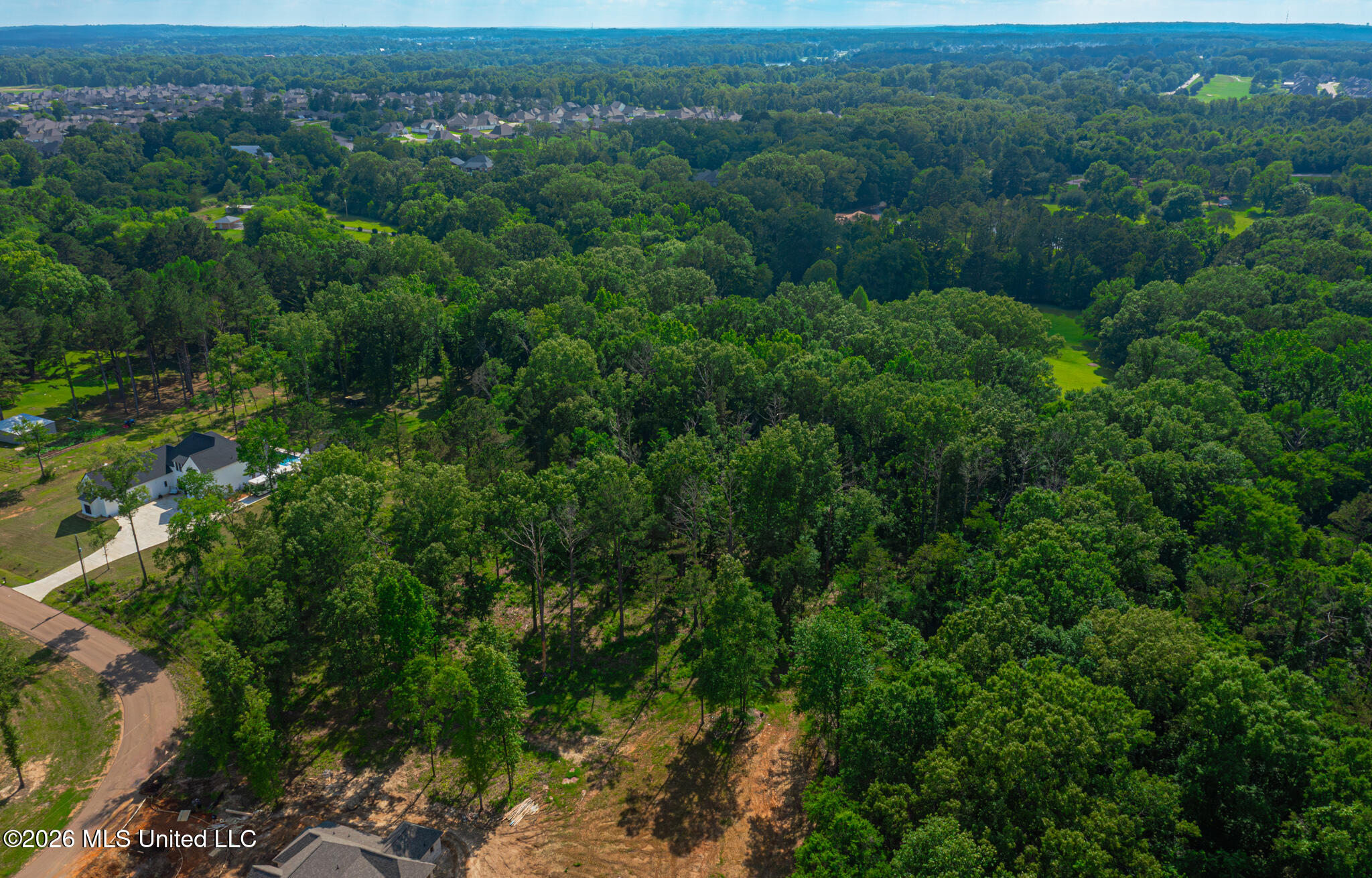 159 Hunter's Cove Madison, MS 39110 - Photo 13 of 20 DJI_0148