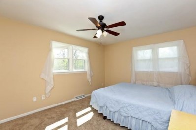 523 South Rensselaer Street Griffith, IN 46319 - Photo 5 of 10 398x265