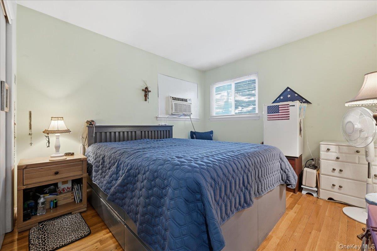 167 Lyon Street Valley Stream, NY 11580 - Photo 18 of 35
