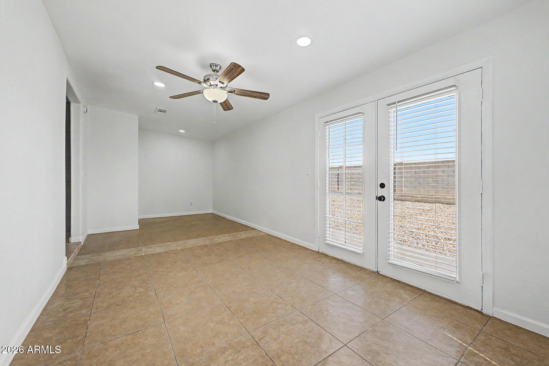 9010 West Griswold Road Peoria, AZ 85345 - Photo 13 of 35 Bonus Room