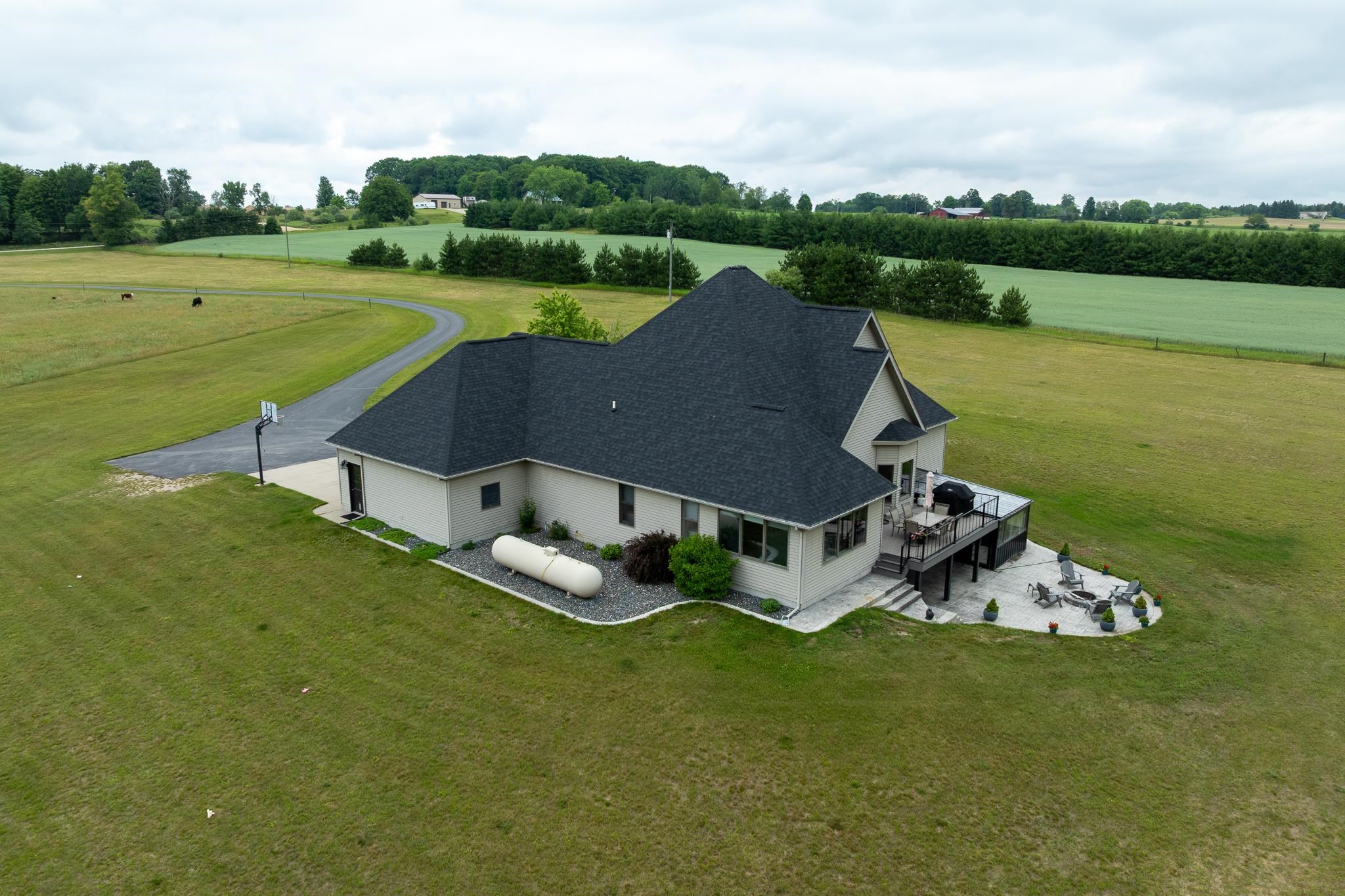 7667 West Pickard Road Mount Pleasant, MI 48858 - Photo 6 of 74 1947438-c3b61f77-3260-4871-b11b-9d8254403cd9.JPG