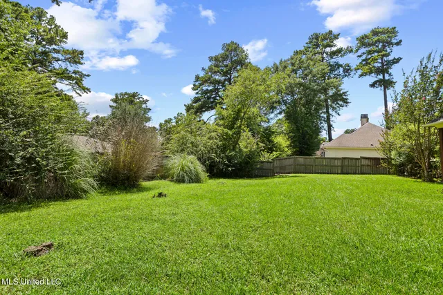 $229,900 | 11 Pear Orchard Park, Jackson, MS 39211