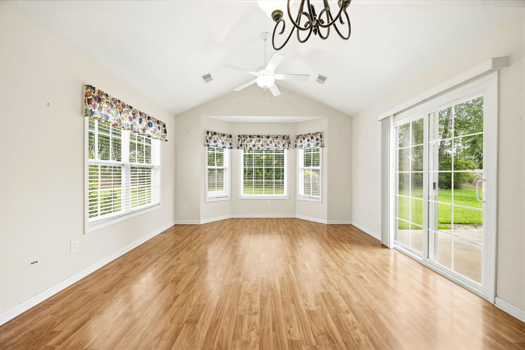 3146 Shorecrest Bay Drive Murrells Inlet, SC 29576 - Photo 10 of 44