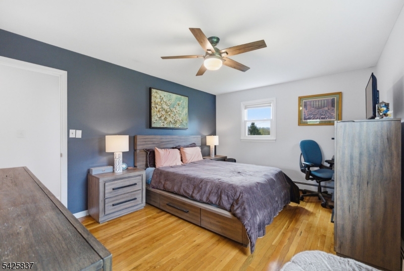 87 Mudtown Road Wantage, NJ 07461 - Photo 15 of 38