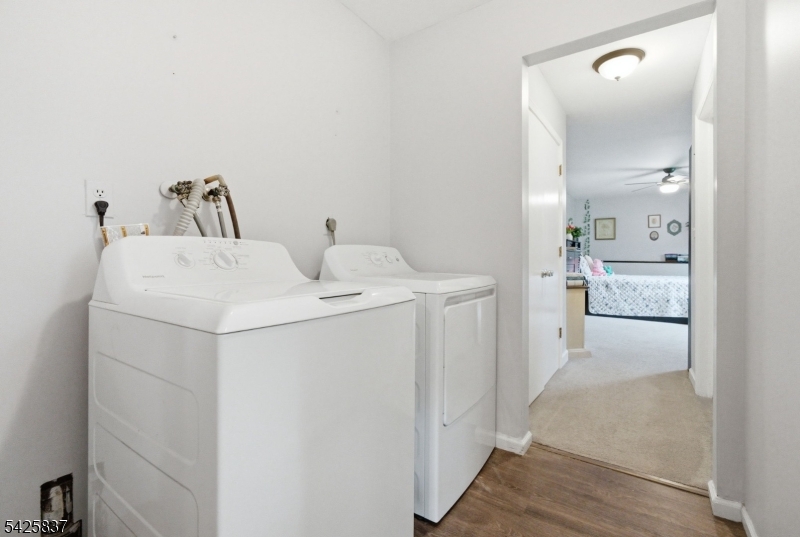 87 Mudtown Road Wantage, NJ 07461 - Photo 27 of 38