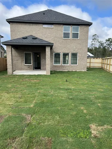 $2,300 | 9476 Herons Preserve, Conroe, TX 77385