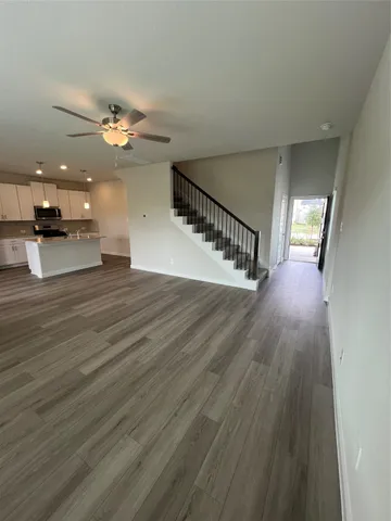 $2,300 | 9476 Herons Preserve, Conroe, TX 77385