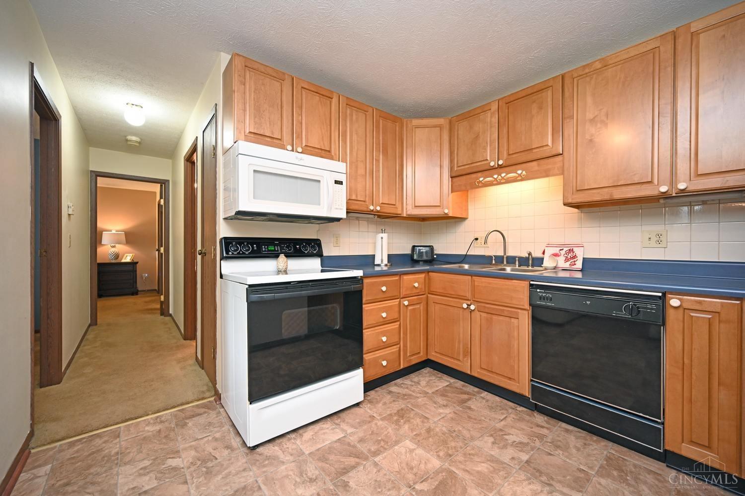 535 Davis Road, Unit 7 Cincinnati, OH 45255 - Photo 18 of 37 Gallery Image 18