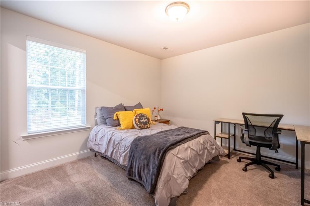 4015 St Johns Street High Point, NC 27265 - Photo 31 of 37