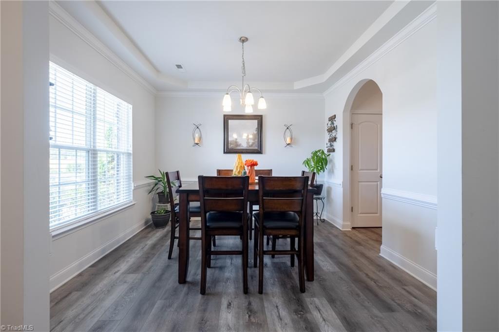 4015 St Johns Street High Point, NC 27265 - Photo 5 of 37