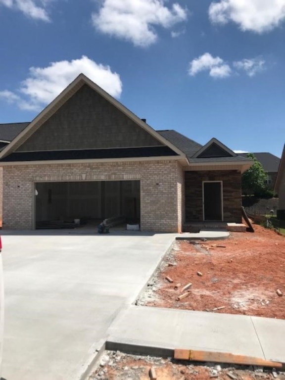 139 Olde Towne Drive Anderson, SC 29621 - Photo 3 of 11 Extra Wide Garage for storage