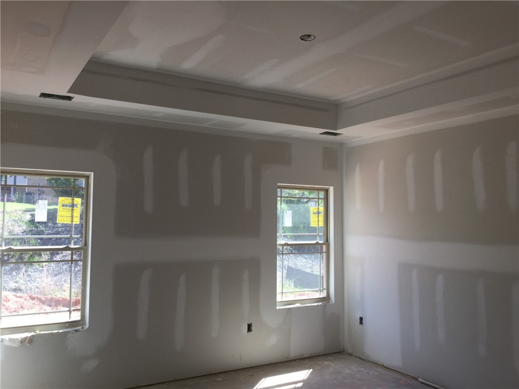 139 Olde Towne Drive Anderson, SC 29621 - Photo 9 of 11 Trey Ceilings in masterbedroom