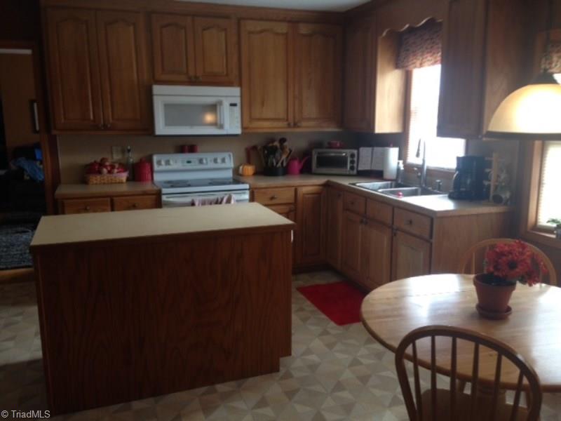 496 Wayne Marshall Road Elkin, NC 28621 - Photo 2 of 7 Gallery Image 2