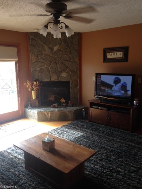 496 Wayne Marshall Road Elkin, NC 28621 - Photo 4 of 7 Gallery Image 4