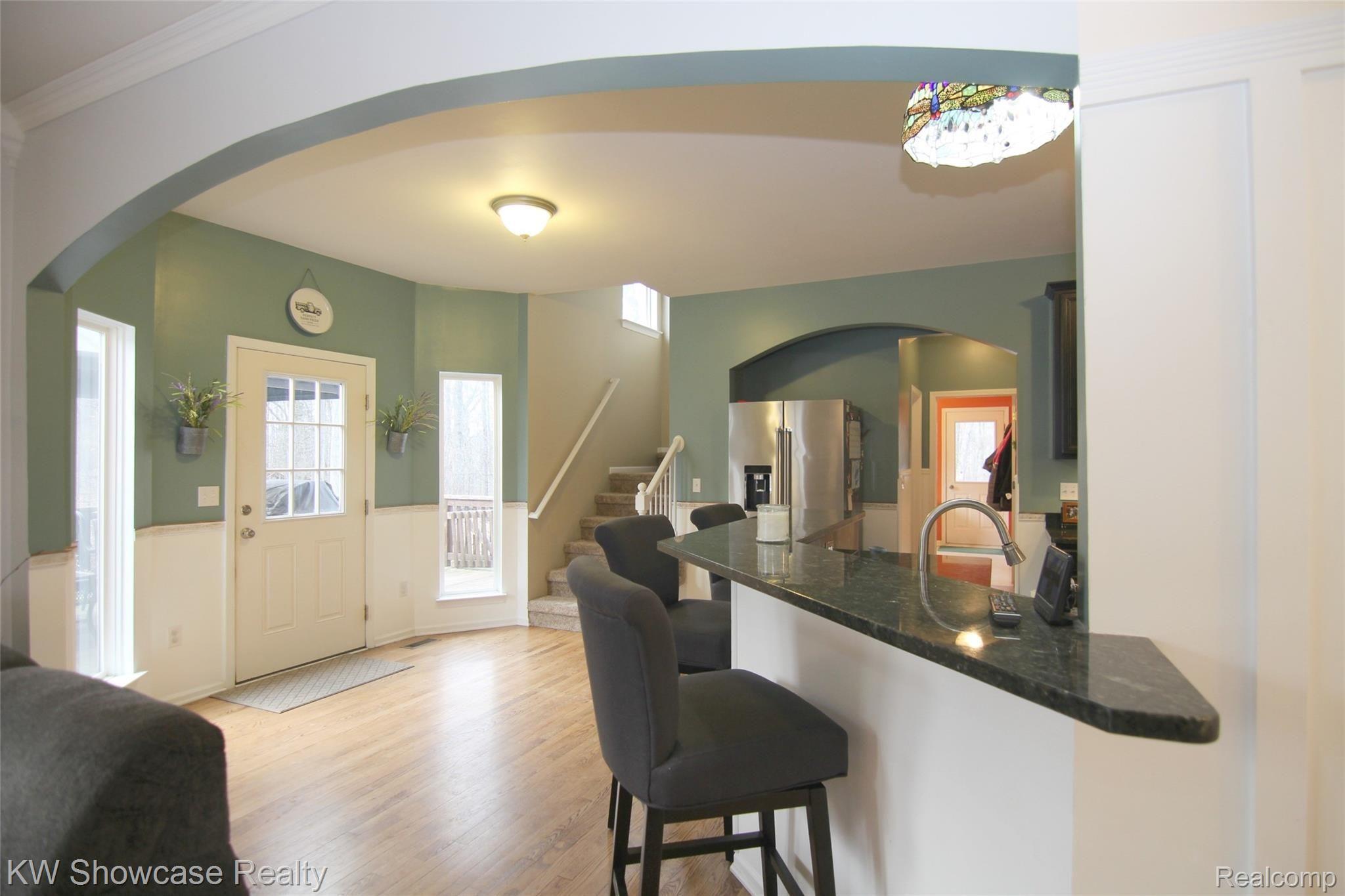 1787 Porter Road White Lake, MI 48383 - Photo 29 of 37 Porter Rd Kitchen.jpg
