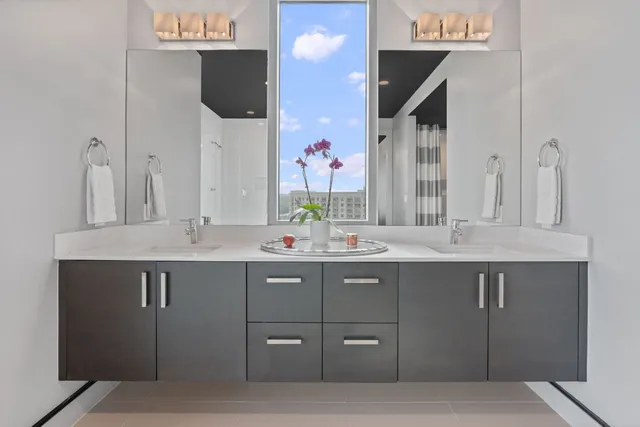 $2,380,000 | 222 West Avenue, Unit 1701, Austin, TX 78701