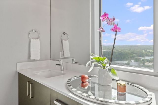 $2,380,000 | 222 West Avenue, Unit 1701, Austin, TX 78701