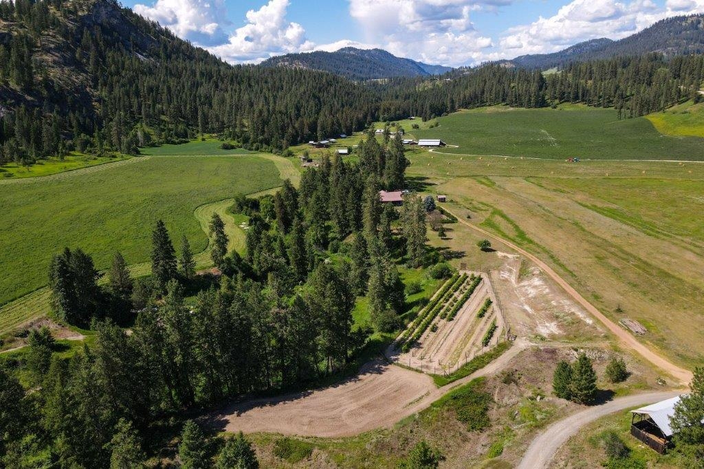 2447A Pierre Lake Road, Unit A Kettle Falls, WA 99141 - Photo 46 of 50