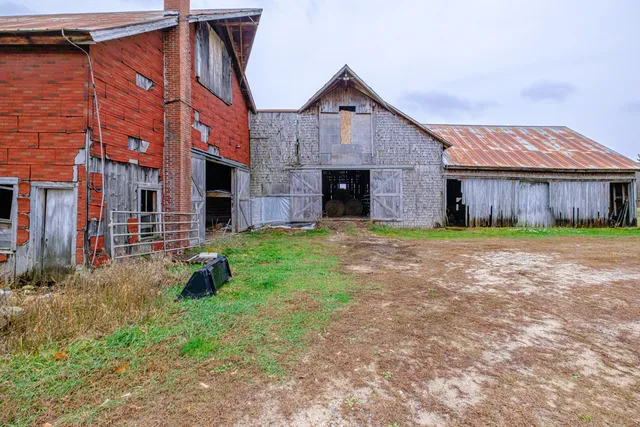 $525,000 | 195 Pleasant Street, Oxford, ME 04270