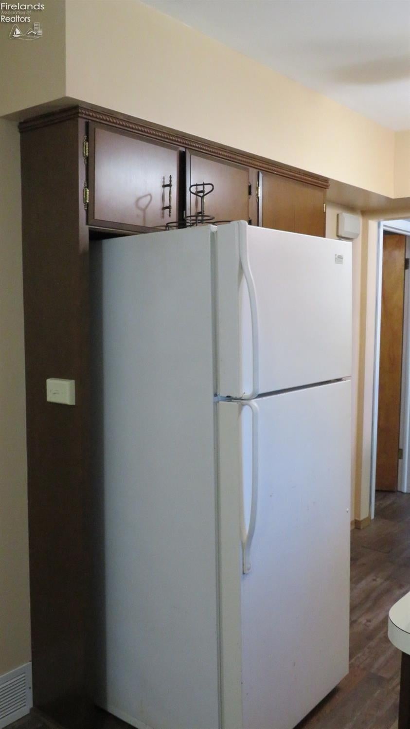 4315 Cleveland Road East Huron, OH 44839 - Photo 12 of 26 Gallery Image 12