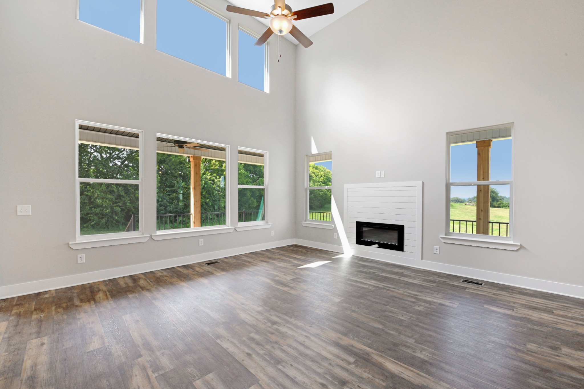 1055 Mustang Court Springfield, TN 37172 - Photo 11 of 41