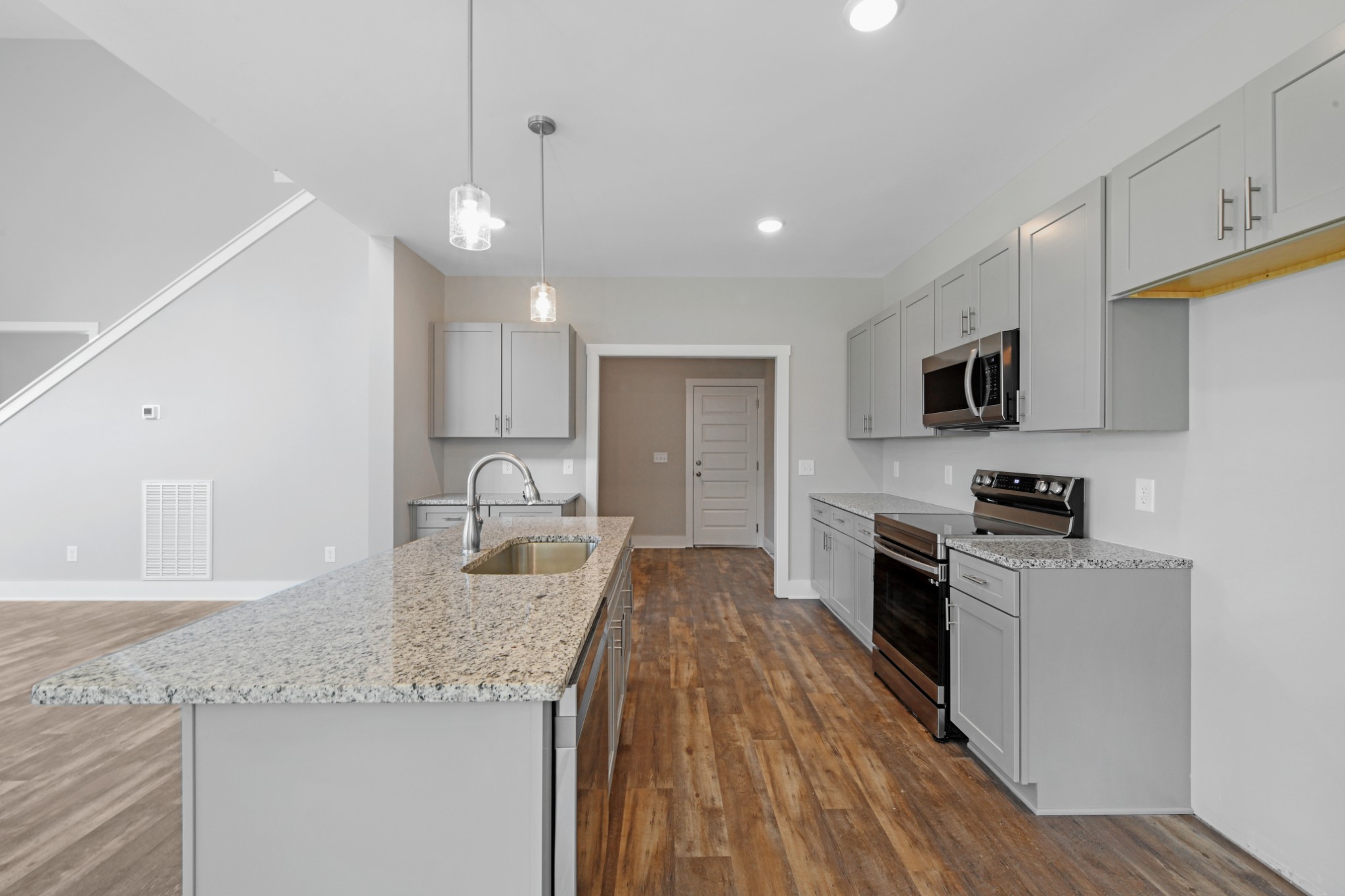 1055 Mustang Court Springfield, TN 37172 - Photo 20 of 41