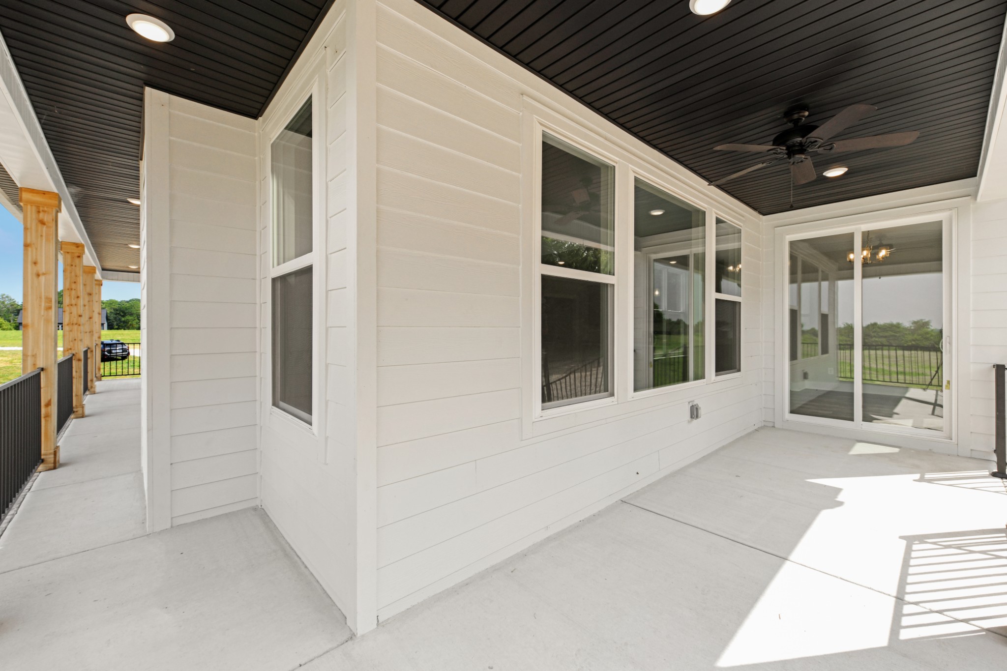 1055 Mustang Court Springfield, TN 37172 - Photo 27 of 41