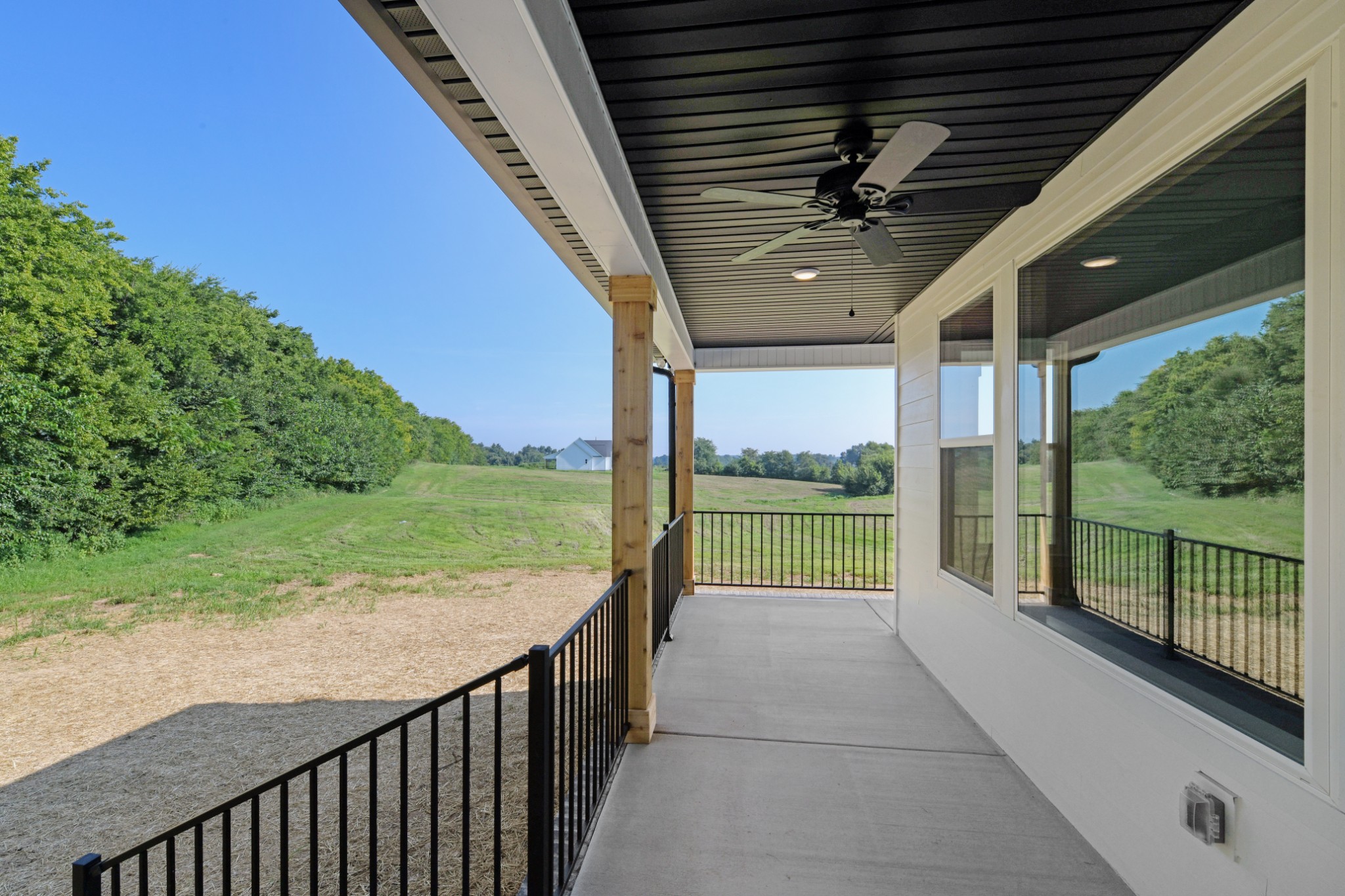 1055 Mustang Court Springfield, TN 37172 - Photo 38 of 41