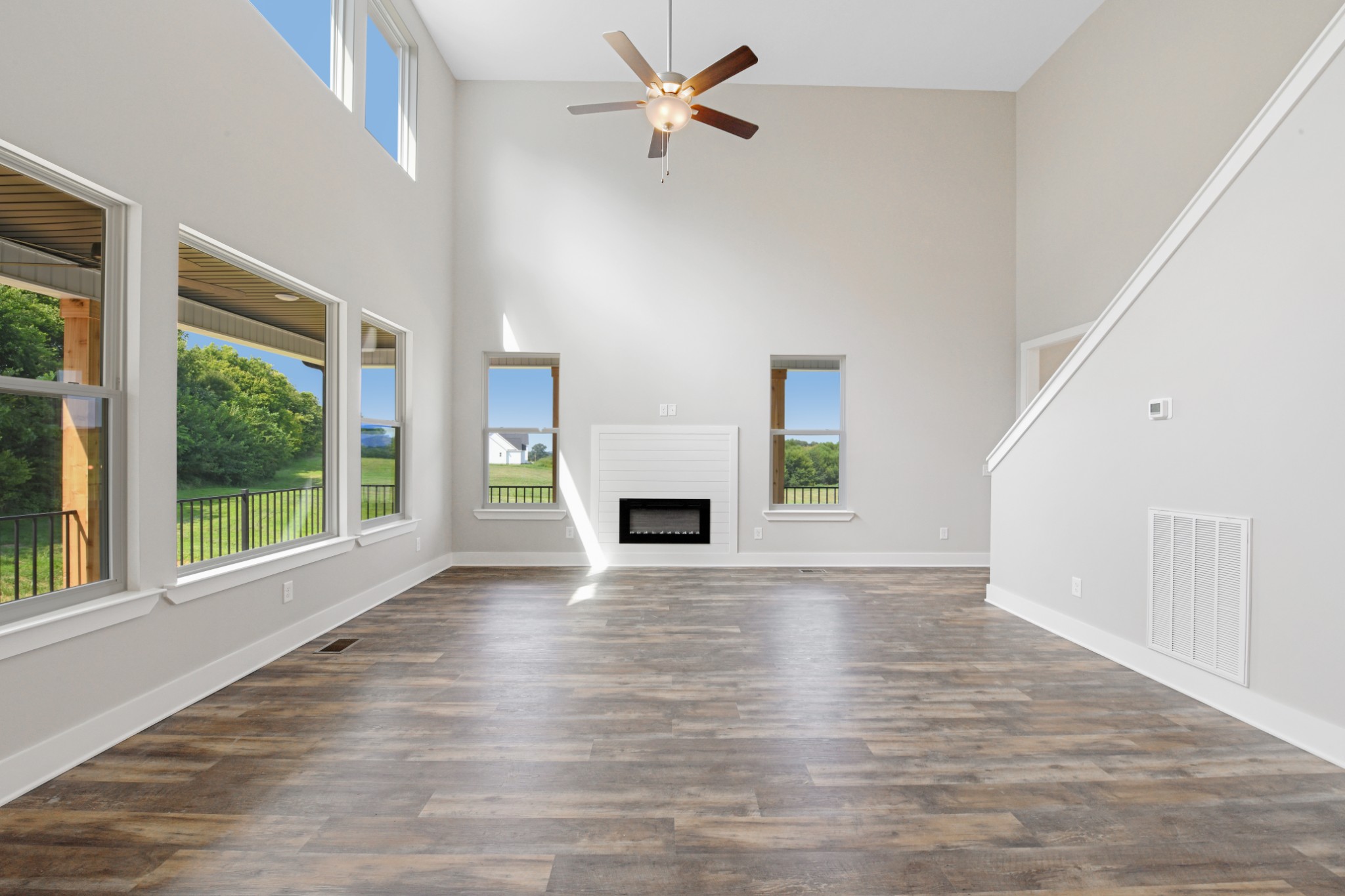 1055 Mustang Court Springfield, TN 37172 - Photo 10 of 41