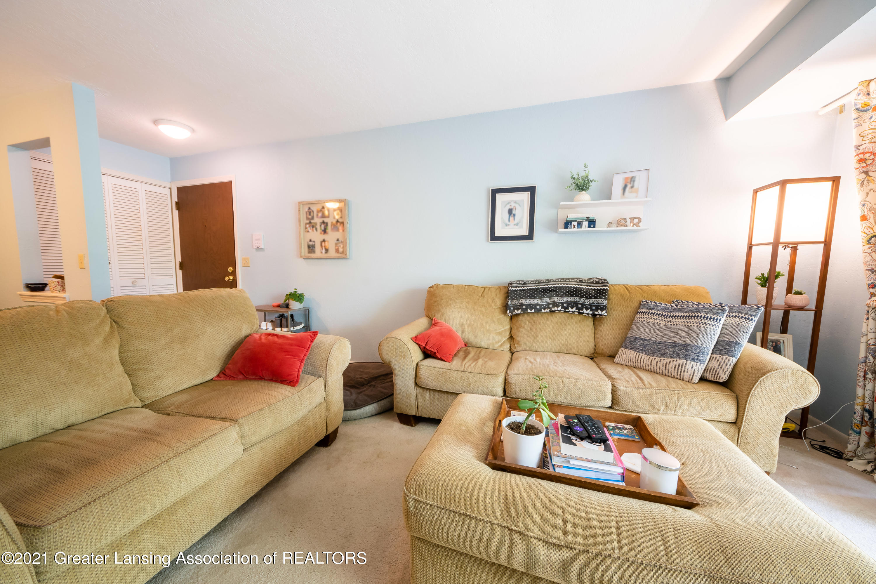 1715 Maple Ridge Road, Unit 51 Haslett, MI 48840 - Photo 5 of 19 MapleRidge-7