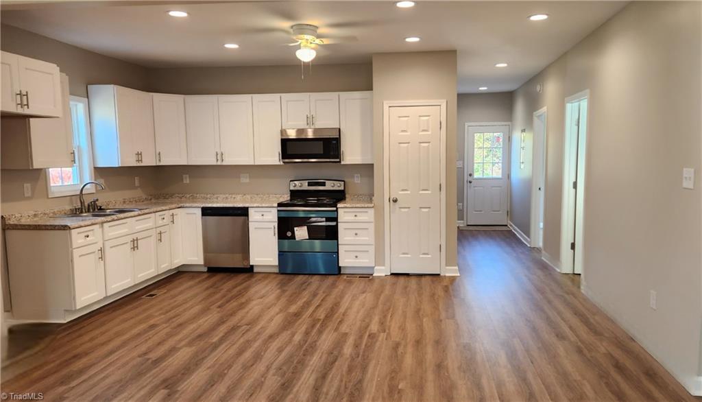 1211 Fieldcrest Road Eden, NC 27288 - Photo 3 of 26 Gallery Image 3