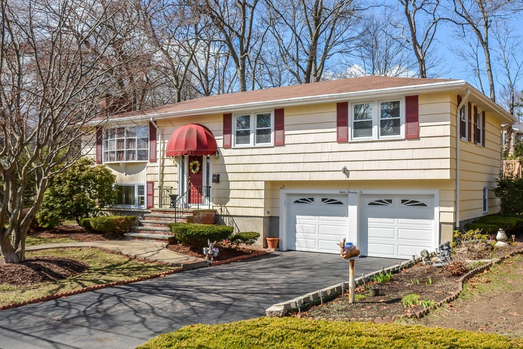 12 Burnley Road Norwood, MA 02062 - Photo 1 of 28 Gallery Image 1