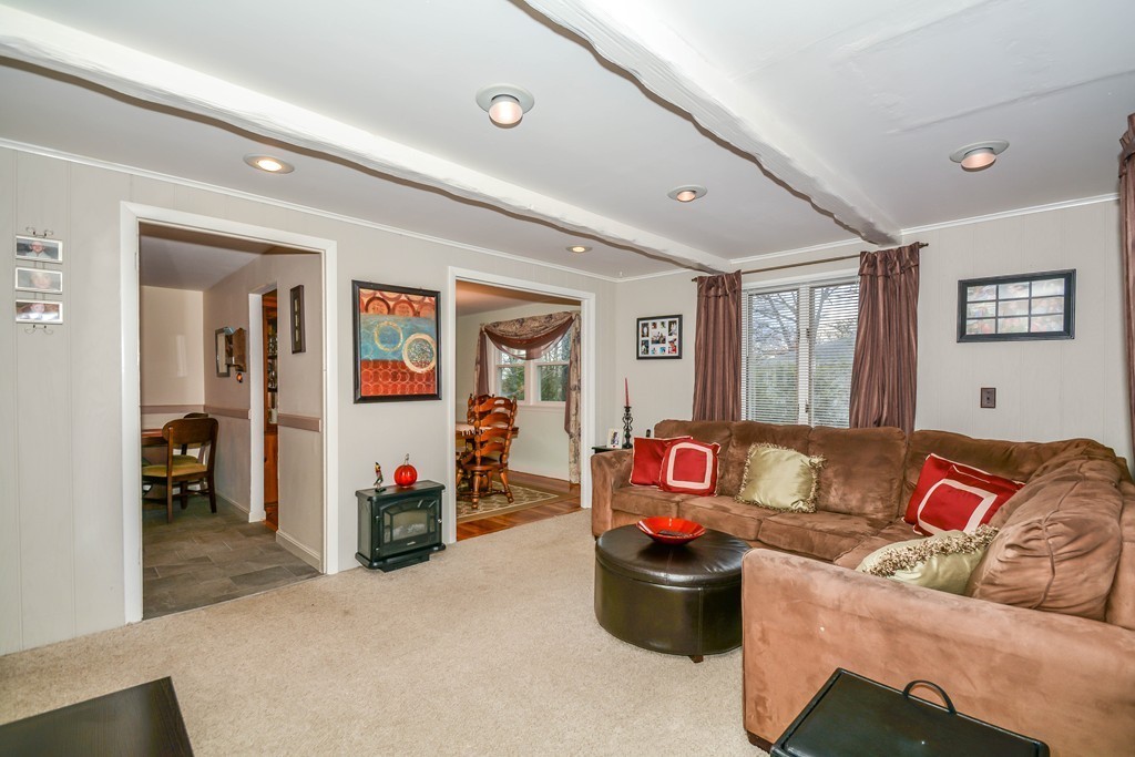 12 Burnley Road Norwood, MA 02062 - Photo 17 of 28 Gallery Image 17
