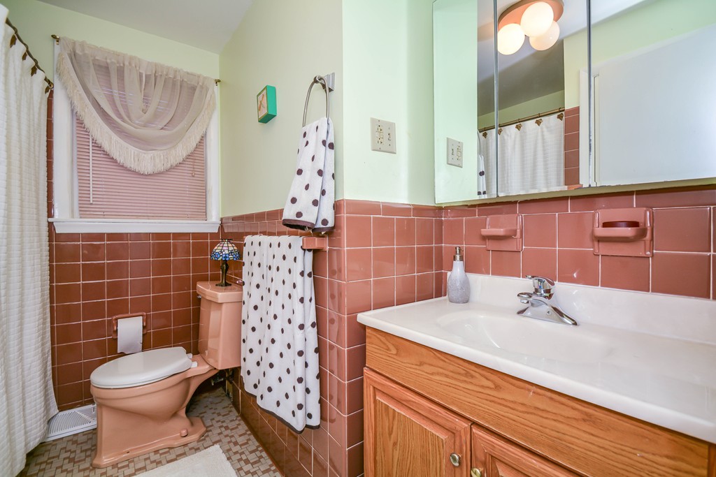 12 Burnley Road Norwood, MA 02062 - Photo 20 of 28 Gallery Image 20