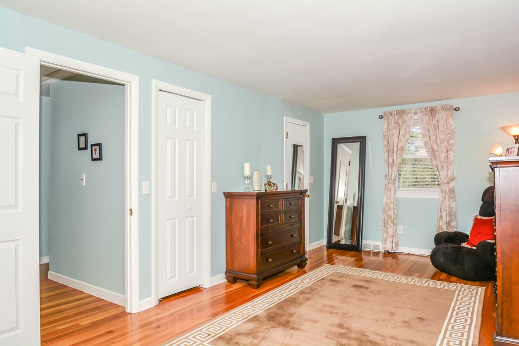 12 Burnley Road Norwood, MA 02062 - Photo 24 of 28 Gallery Image 24