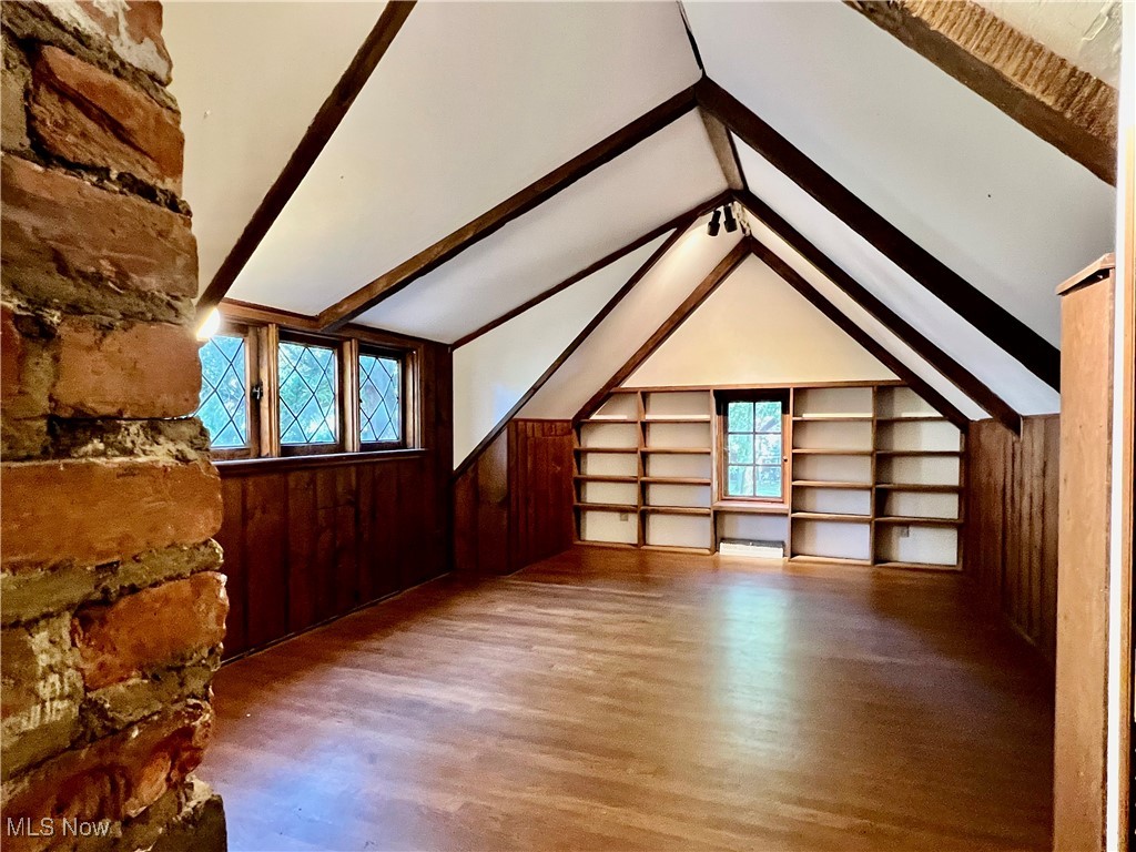 16232 Oakhill Road Cleveland, OH 44112 - Photo 27 of 34 Gallery Image 27
