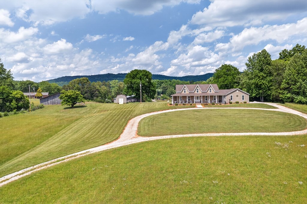 1444 Cherry Creek Road Sparta, TN 38583 - Photo 2 of 43
