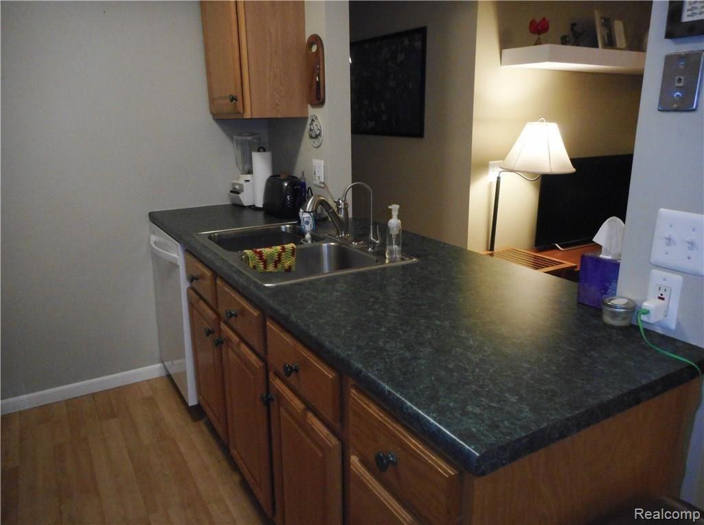 67339 Van Dyke Road Washington, MI 48095 - Photo 7 of 15 DSCN0107.JPG