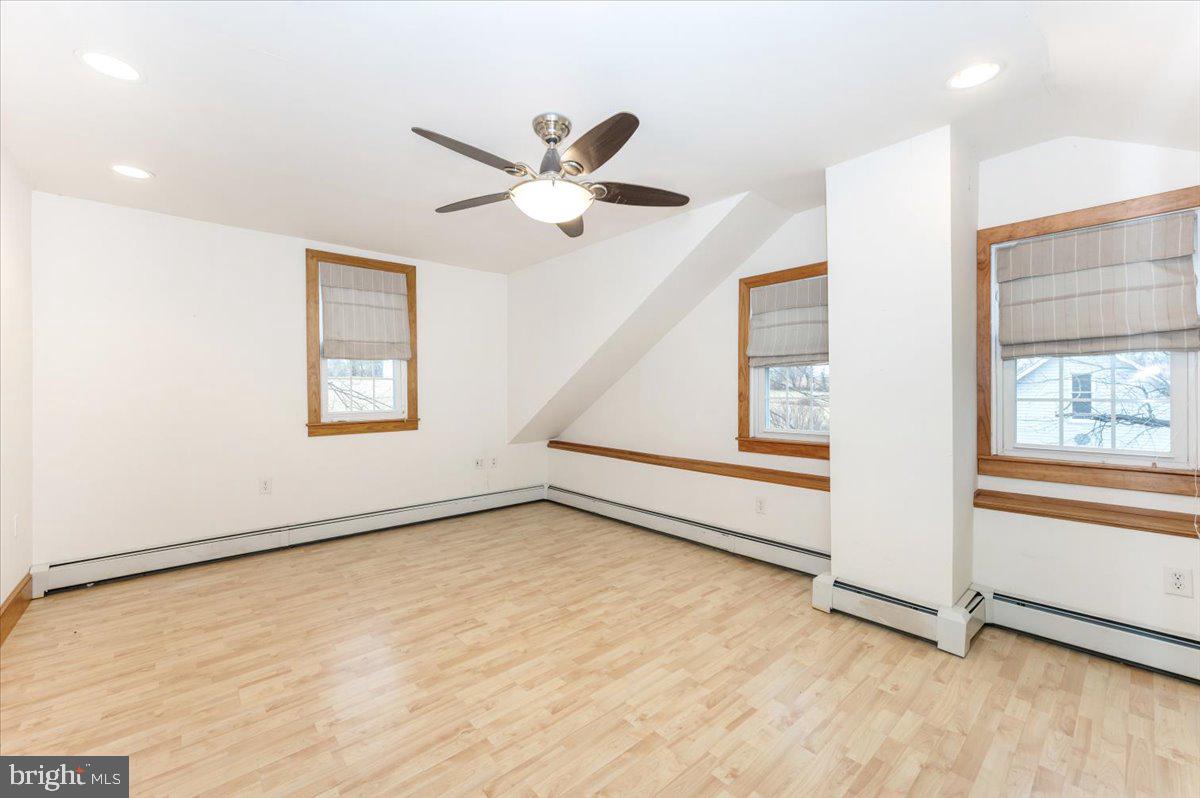 11646 Creagerstown Road Woodsboro, MD 21798 - Photo 25 of 62 2nd Bedroom