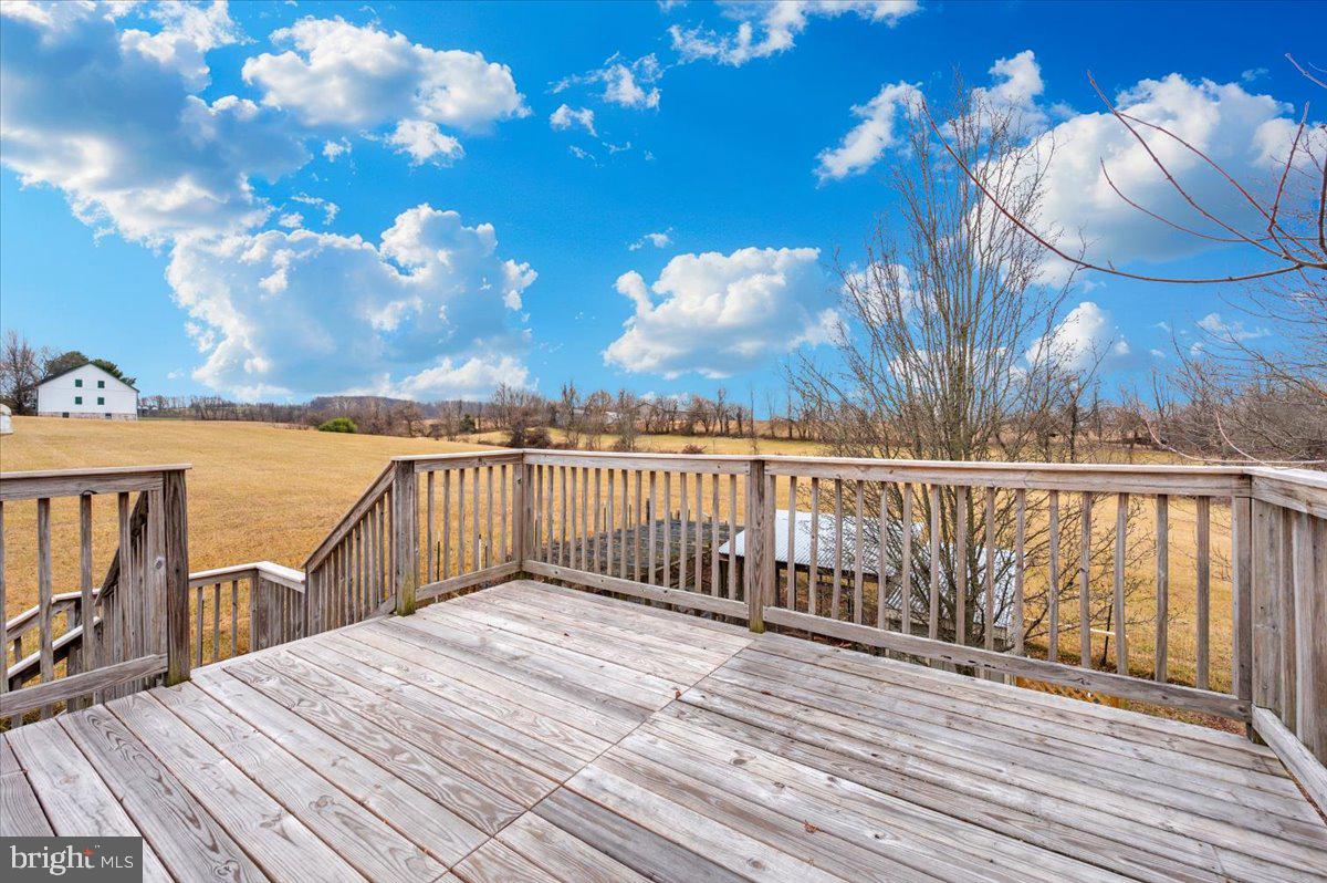 11646 Creagerstown Road Woodsboro, MD 21798 - Photo 36 of 62 Entry to Garage Efficiency