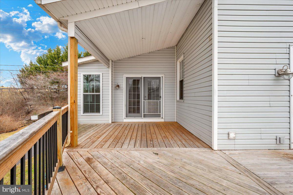 11646 Creagerstown Road Woodsboro, MD 21798 - Photo 53 of 62 First floor primary suite