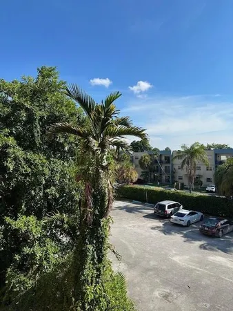 $265,000 | 4265 Northwest S Tamiami Canal Drive, Unit 315, Miami, FL 33126