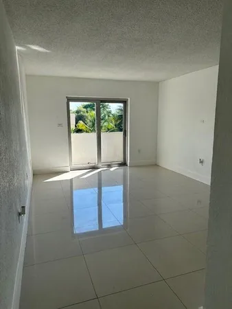 $265,000 | 4265 Northwest S Tamiami Canal Drive, Unit 315, Miami, FL 33126
